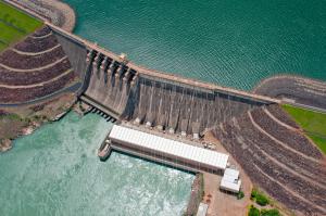Foto aérea da Usina Hidrelétrica de Itumbiara