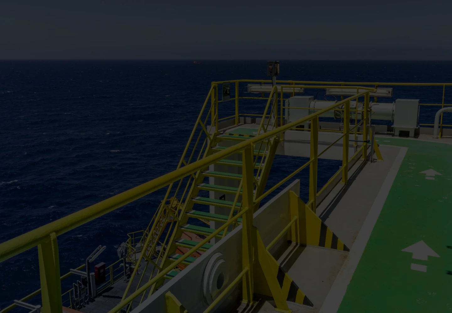 Foto de uma plataforma offshore da Petrobras, representando a excelência da Petrobras em SMS.