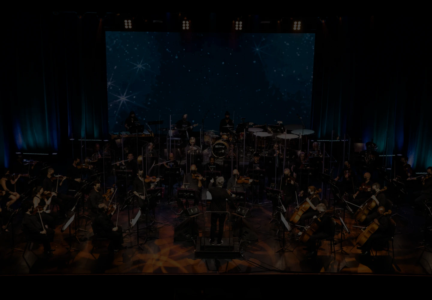Photo of the performance of the Petrobras Symphonic Orchestra.