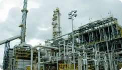 Photo of the Abreu e Lima Refinery (Rnest), owned by Petrobras.
