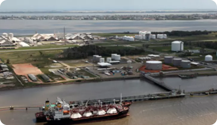 Picture of the Petrobras logistics terminal in Rio Grande