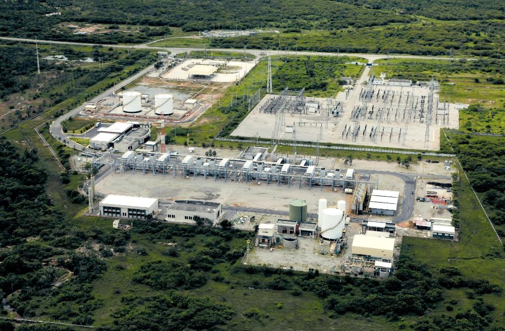 Foto da Usina Termoceará da Petrobras